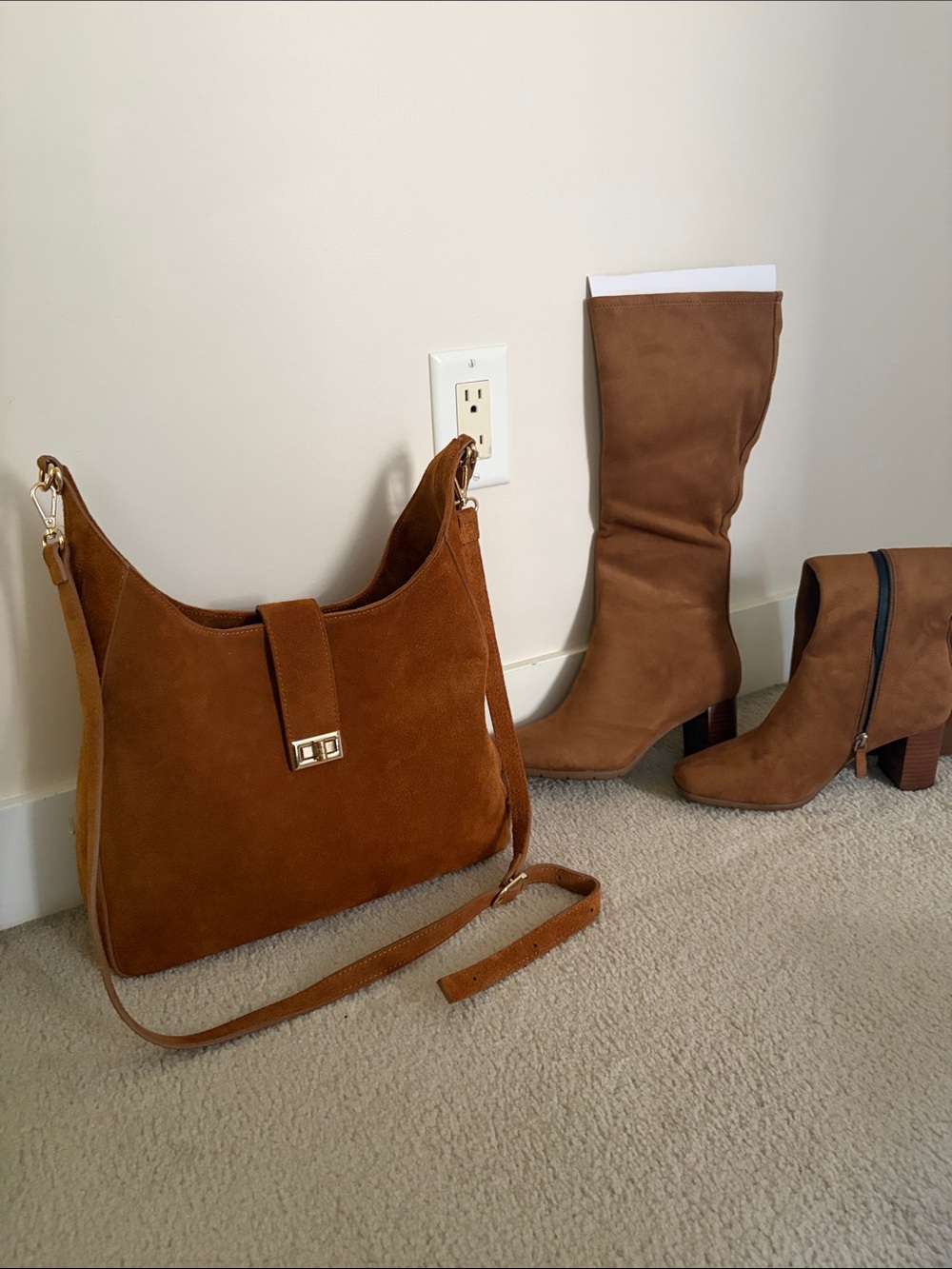 Boots and bag set